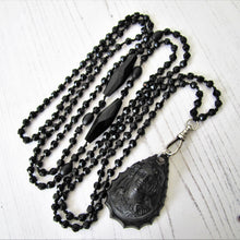 Charger l'image dans la galerie, Antique Victorian French Jet Bead Guard Chain. Long Vauxhall Glass Mourning Chain With Silver Dog-Clip. Muff, Lorgnette Sautoir Necklace,
