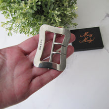 Carica l'immagine nel visualizzatore di Gallery, Antique Arts & Crafts Silver Buckle, Grey and Co. London, 1906. Large Sterling Silver Edwardian Dress Buckle. Antique Nurses Buckle