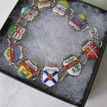 Carica l'immagine nel visualizzatore di Gallery, Vintage Sterling Silver & Enamel Charm Bracelet, Germany. Retro 1960s Canadian Provinces Souvenir Bracelet.