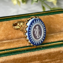 Charger l'image dans la galerie, Rare Georgian Pinchbeck Gold & Jasperware Cupid Pendant. Early Josiah Wedgwood Blue Jasper Ware Fob Style Pendant. Antique Georgian Jewelry
