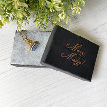 Charger l'image dans la galerie, Rare Georgian Pinchbeck Gold & Jasperware Cupid Pendant. Early Josiah Wedgwood Blue Jasper Ware Fob Style Pendant. Antique Georgian Jewelry