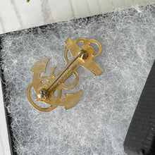 Cargar imagen en el visor de la galería, Vintage 1940s Fouled Anchor Sterling Silver Pin. United States Navy Patriotic Sweetheart Brooch, Vanguard NY. World War 2 Sweetheart Jewelry