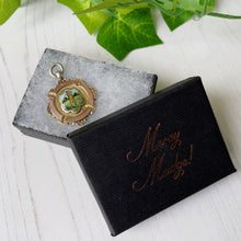 Charger l'image dans la galerie, Antique 9ct Gold, Silver & Enamel Fob Pendant. Superb Vintage Golfer Fob, Northern Goldsmiths, Hallmarked Chester 1936. Art Deco Pendant Fob