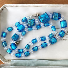 Cargar imagen en el visor de la galería, Antique Venetian Foil Glass Necklace. 1920s Art Deco Silver & Gold Leaf Murano Glass Bead Collar Necklace. Electric Blue Cube Bead Necklace
