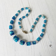 Cargar imagen en el visor de la galería, Antique Venetian Foil Glass Necklace. 1920s Art Deco Silver & Gold Leaf Murano Glass Bead Collar Necklace. Electric Blue Cube Bead Necklace