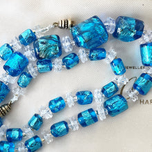 Cargar imagen en el visor de la galería, Antique Venetian Foil Glass Necklace. 1920s Art Deco Silver & Gold Leaf Murano Glass Bead Collar Necklace. Electric Blue Cube Bead Necklace