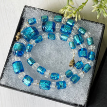 Cargar imagen en el visor de la galería, Antique Venetian Foil Glass Necklace. 1920s Art Deco Silver & Gold Leaf Murano Glass Bead Collar Necklace. Electric Blue Cube Bead Necklace