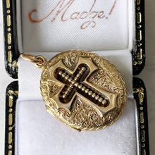 Cargar imagen en el visor de la galería, Antique Victorian 15ct Gold Engraved Forget-me-Not Flower & Cross Locket. Double Sided Solid Gold Mourning Locket