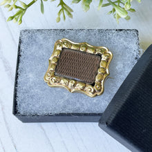 Cargar imagen en el visor de la galería, Antique Georgian Gold Cased Locket Brooch With Hair Work. Victorian Rolled Gold Fill Sentimental/Mourning Brooch