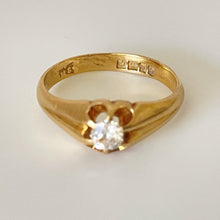 Cargar imagen en el visor de la galería, Victorian 18ct Gold & Diamond Belcher Ring, Hallmarked London 1897. Antique Old European Cut 0.25ct Diamond Solitaire Ring. Yellow Gold Ring