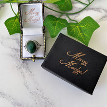Cargar imagen en el visor de la galería, Antique Arts & Crafts Malachite Ring. Edwardian Sterling Silver Banded Green Agate Dome Ring. Unisex Statement Ring: Size US 9/UK S/EU 59