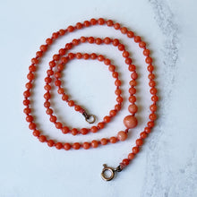 Cargar imagen en el visor de la galería, Antique Red Coral Graduated Bead Necklace. 1920s Salmon Pink Natural Mediterranean Coral Necklace, Hand Knotted, Gold Clasp, 16-1/2" 46cm