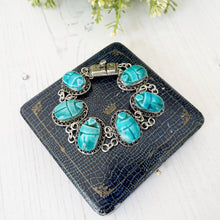 Charger l'image dans la galerie, Antique Art Deco Silver Egyptian Revival Scarab Bracelet. 1920s Blue Egyptian Faience Pottery Amulet Bracelet with Hieroglyph Clasp & Box