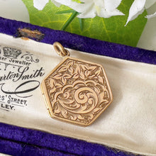Charger l'image dans la galerie, Antique Edwardian Gold Locket. Hexagon 2 Sided Photo Locket, Engraved Heart, Ivy, Ferns. 9ct Rolled Gold/Gold Filled Antique Locket