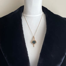 Charger l'image dans la galerie, Antique 9ct Gold Victorian Spinner Watch Key Fob. Large 9ct Rose Gold Key Pendant. Scottish White Chalcedony & Bloodstone Pocket Watch Fob