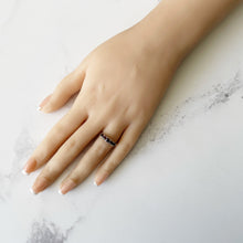 Charger l'image dans la galerie, Vintage 9ct Gold 5 Stone Bohemian Garnet Ring. English Edwardian Revival Half Hoop Ring. Antique Style Stacking/Pinky Ring US 4-1/2/UK I