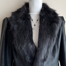 Lade das Bild in den Galerie-Viewer, Antique Art Deco Glass Bead & Gold Chain Necklace. 1920s Pendant Drop Lavalier Necklace. Rolled Gold Fill Beaded Lariat Necklace