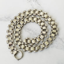 Cargar imagen en el visor de la galería, Antique Victorian Silver Book Chain Necklace. Aesthetic Sterling Silver Collar Necklace For Large Antique Lockets.