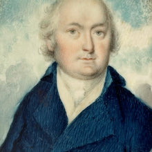 Cargar imagen en el visor de la galería, Antique Georgian 9ct Gold Miniature Portrait Locket With Hair Work. Large Gold Mourning/Sentimental Locket, Prince Of Wales Feathers, Pearls