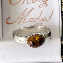Cargar imagen en el visor de la galería, Vintage Baltic Amber Sterling Silver Ring. Russian Natural Cognac Amber Bezel Ring. Stacking/Index/Pinky Vintage Ring Size US 6/UK L.5/EU 52
