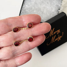 Cargar imagen en el visor de la galería, Vintage 18ct Gold Bohemian Garnet Earrings. Art Deco Revival Red Garnet Pendant Earrings. Cushion & Oval Cut Gold Dangle Earrings