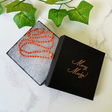 Cargar imagen en el visor de la galería, Antique Red Coral Graduated Bead Necklace. 1920s Salmon Pink Natural Mediterranean Coral Necklace, Hand Knotted, Gold Clasp, 16-1/2" 46cm