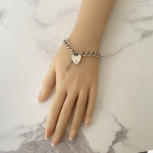 Carica l'immagine nel visualizzatore di Gallery, Vintage Silver Heart Padlock Bracelet. Victorian Style Sterling Silver Curb Chain Bracelet. English Watch Chain Bracelet, Hallmarked 1971