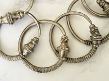Cargar imagen en el visor de la galería, Antique Omani 900 Silver Headdress Hoops. Set Of 10 Ethnic Amulet Head Ornaments. Traditional Berber/ Middle Eastern/ Bedouin Tribal Dress