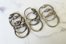 Cargar imagen en el visor de la galería, Ten Antique Omani Silver Headdress Ornaments. Full Set Of Ornamental Amulet Hoops. Ethnic Berber/ Middle Eastern/ Bedouin Jewellery