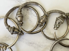 Cargar imagen en el visor de la galería, Antique Omani 900 Silver Headdress Hoops. Set Of 10 Ethnic Amulet Head Ornaments. Traditional Berber/ Middle Eastern/ Bedouin Tribal Dress