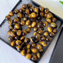 Charger l'image dans la galerie, Antique Tigers Eye Gemstone Bead Necklace. Art Deco 36" Long Rope Necklace. Over The Head Gemstone Necklace.