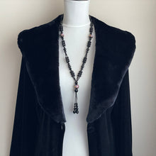 Cargar imagen en el visor de la galería, Antique Art Deco French Jet Sautoir Necklace. Black Venetian Murano Glass & Italian Wedding Cake Beads. Long Flapper Necklace With Tassel
