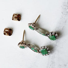 Charger l'image dans la galerie, Antique Victorian 15ct Gold Diamond & Emerald Earrings. Diamond Cluster Flower Earrings. Victorian Long Pendant Earrings