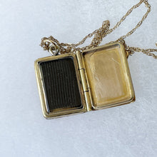Charger l'image dans la galerie, Victorian 9ct Engraved Gold Book Locket & Chain. Antique Gold, Enamelled Garter Belt Locket. Bible Locket With Hair/Photo Compartment