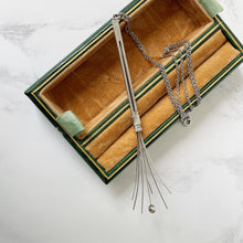 Cargar imagen en el visor de la galería, Vintage Sterling Silver Swizzle Stick Pendant Necklace. Art Deco Style Bubble Breaker/Cocktail Stirrer. English Silver Wine Accessory