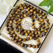 Charger l'image dans la galerie, Antique Tigers Eye Gemstone Bead Necklace. Art Deco 36" Long Rope Necklace. Over The Head Gemstone Necklace.