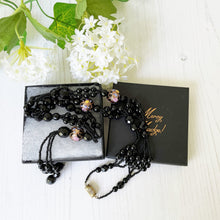 Cargar imagen en el visor de la galería, Antique Art Deco French Jet Sautoir Necklace. Black Venetian Murano Glass & Italian Wedding Cake Beads. Long Flapper Necklace With Tassel