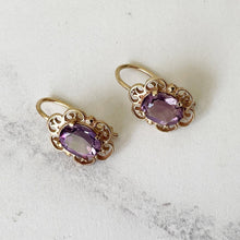 Cargar imagen en el visor de la galería, Victorian 14ct Gold Amethyst Drop Earrings. Antique Gold Filigree Oval Amethyst Dangle Earrings. Purple Gemstone Victorian Jewelry