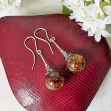Cargar imagen en el visor de la galería, Vintage Silver Russian Baltic Amber Art Nouveau Style Earrings. Sterling Silver Long Pendant Drop Fiery Amber Earrings, Arts & Crafts Style