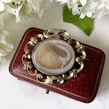 Charger l'image dans la galerie, Antique Georgian 9ct Gold Mourning Brooch With Hair Compartment. 2 Sided Locket Brooch, Hair Curl & Weave. Georgian Mourning Jewellery