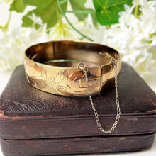 Cargar imagen en el visor de la galería, Vintage 12ct Rolled Gold Bracelet, Harrods Of London. Edwardian Revival Leaf Engraved Bangle Bracelet. Heavy Gold Filled Wide Hinged Bangle