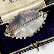 Cargar imagen en el visor de la galería, Antique Victorian Silver Sweetheart Brooch. Engraved Sterling Silver Shamrock Brooch. Lapel Pin, Alternative Antique Stock, Cravat, Tie Pin