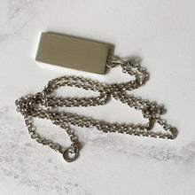 Cargar imagen en el visor de la galería, Vintage 1970s Silver Ingot Pendant With 47cm Chain. Retro English Hallmarked Sterling Silver Bullion Bar & Belcher Chain Necklace