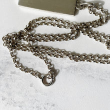 Cargar imagen en el visor de la galería, Vintage 1970s Silver Ingot Pendant With 47cm Chain. Retro English Hallmarked Sterling Silver Bullion Bar & Belcher Chain Necklace
