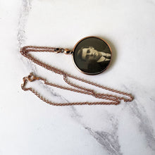 Cargar imagen en el visor de la galería, Antique Edwardian 9ct Rose Gold Picture Locket. Two Sided Rolled Gold Glass Locket With Original Photographs. Rose Gold Locket & Chain
