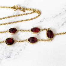 Cargar imagen en el visor de la galería, Vintage 1930s 18ct Gold Bohemian Garnet Necklace. Antique Art Deco Red Gemstone Pendant Drop Necklace. Gem Set Y Necklace, Princess Length