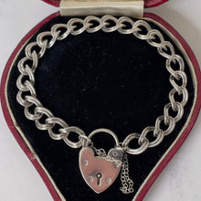 Charger l'image dans la galerie, Vintage English Silver Curb Chain Bracelet, Heart Padlock Clasp. Sterling Silver Sweetheart/Engagement Bracelet. Romantic Jewelry Gifts.
