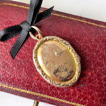 Cargar imagen en el visor de la galería, Antique Victorian 9ct Gold Locket. Engraved Swallow & Rose Sweetheart Locket. Small Gold Oval Gold Locket. Antique Photo Locket.