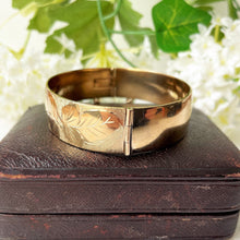 Cargar imagen en el visor de la galería, Vintage 12ct Rolled Gold Bracelet, Harrods Of London. Edwardian Revival Leaf Engraved Bangle Bracelet. Heavy Gold Filled Wide Hinged Bangle