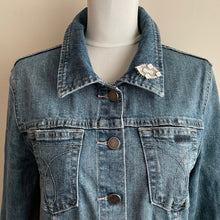 Cargar imagen en el visor de la galería, Antique Victorian Silver Sweetheart Brooch. Engraved Sterling Silver Shamrock Brooch. Lapel Pin, Alternative Antique Stock, Cravat, Tie Pin